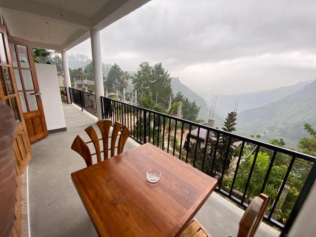 엘라 Misty Peak View 빌라 외부 사진